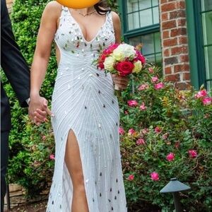 White Sleeveless Prom Dress